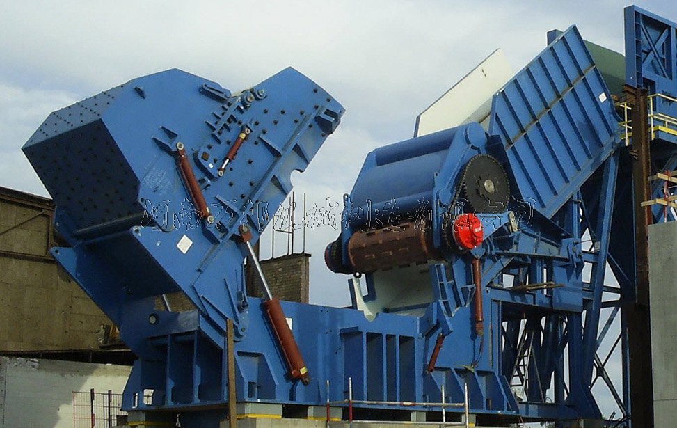 廢鋼破碎機(jī)